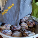 hommikusöök kuklid kaneelisaiad - värsked pirukad - Kallaste Turismitalu Harjumaal