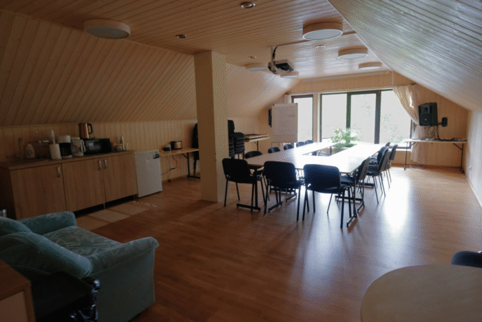 Seminar - mõtteruum - Kallaste Turismitalu - ärksa hingega talu -Heino saal seminariruum mõtteruum