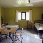 Johannes stuudiokorter Kallaste Turismitalus, lõkkeplats ja rohelus, peresõbralik majutus Padisel, Harjumaal