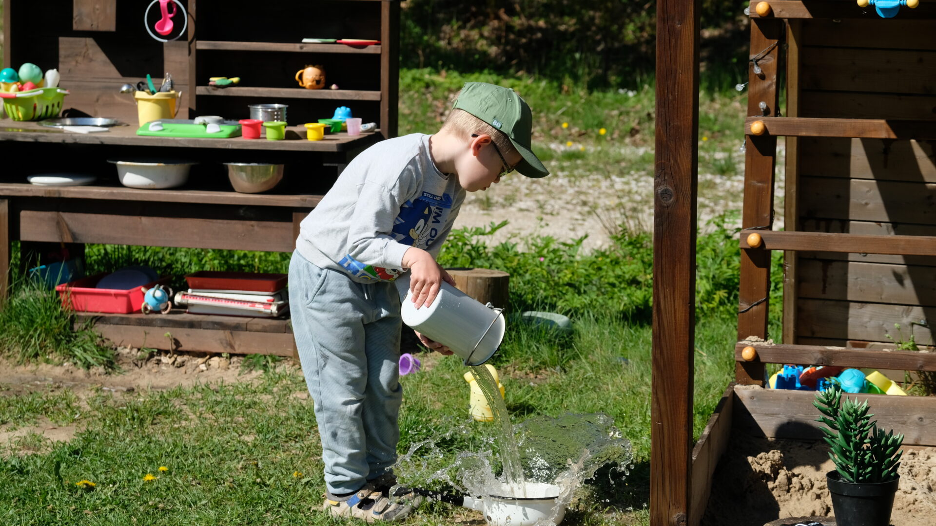 mänguväljak laps 2025 inimeneKallaste Turismitalu Ärksa hingega talu Harjumaal.