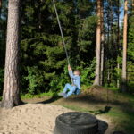 Köis-kiik roni või kiigu Elamustalu - lapsed ja suuremad - Kallaste Turismitalu Harjumaal Tarxan 