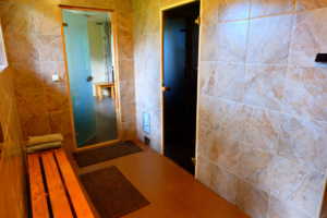 Saunamaja Heino - soomesaun - mõnus saunamaja suurematele seltskondadele - saunapidu - suvepäevad - sauna rõõmud - Kallaste Turismitalu Padisel Harjumaal - Sauna